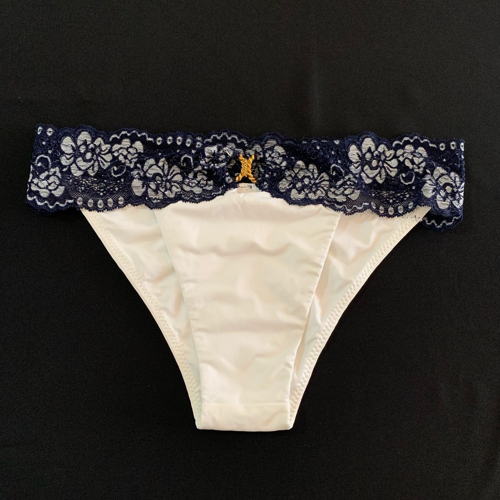 Beach Bunny Skimpy Bottoms